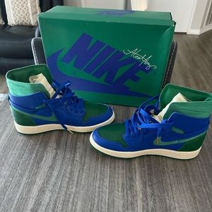 Jordan #1 size 7 in women, 100% authentic